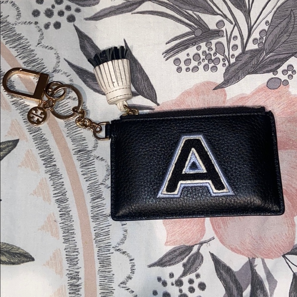Tory Burch Monogram Card Case Key Fob 💄